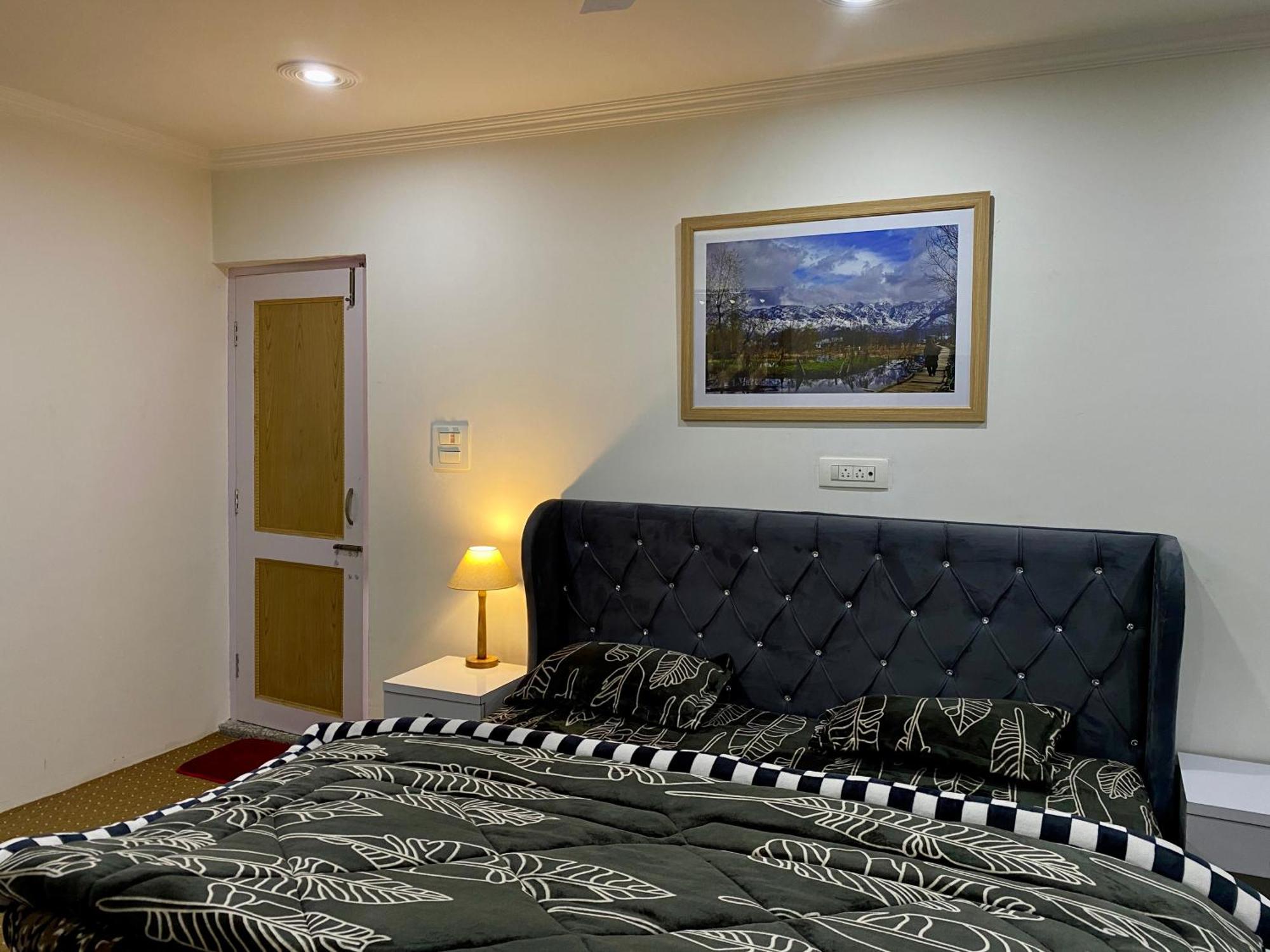 Srīnagar Al Jalal Resort מראה חיצוני תמונה